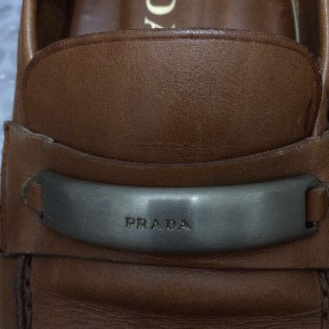 PRADA(プラダ)のプラダ ローファー 35 1/2  サイズ23cm イタリア製 レディースの靴/シューズ(ローファー/革靴)の商品写真