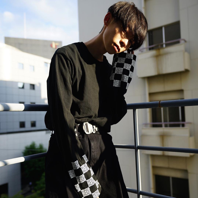 MIHARAYASUHIRO(ミハラヤスヒロ)のMYne CHECKER SLEEVE L/S TEE メンズのトップス(Tシャツ/カットソー(七分/長袖))の商品写真