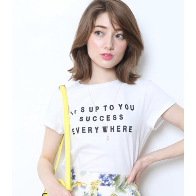 Apuweiser-riche(アプワイザーリッシェ)のアプワイザーリッシェ★ノベルティTシャツ&限定ショッパー レディースのトップス(Tシャツ(半袖/袖なし))の商品写真