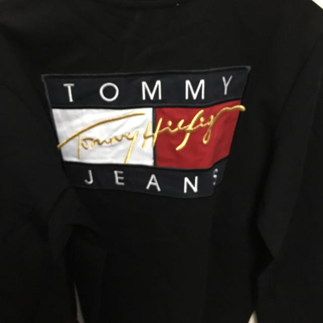 TOMMY HILFIGER(トミーヒルフィガー)のTOMMY JEANS トレーナー 新品未使用 Ｍサイズ メンズのトップス(スウェット)の商品写真