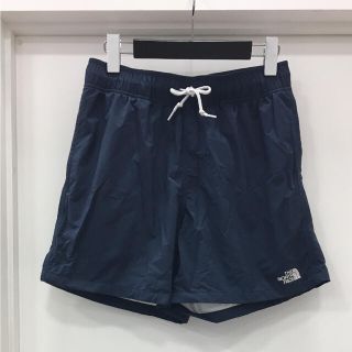 ザノースフェイス(THE NORTH FACE)のTHE NORTH FACE ショートパンツ ネイビーMサイズ(ショートパンツ)