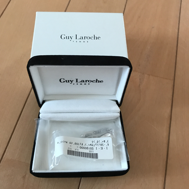 Guy Laroche(ギラロッシュ)のギ・ラロッシュ ネックレス レディースのアクセサリー(ネックレス)の商品写真