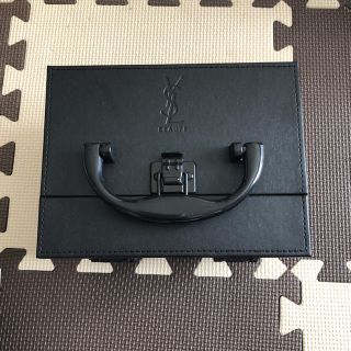 イヴ・サンローラン メイクボックス YSLオリジナルバニティボックス イヴ・サンローラン メイクボックス YSLオリジナルバニティ