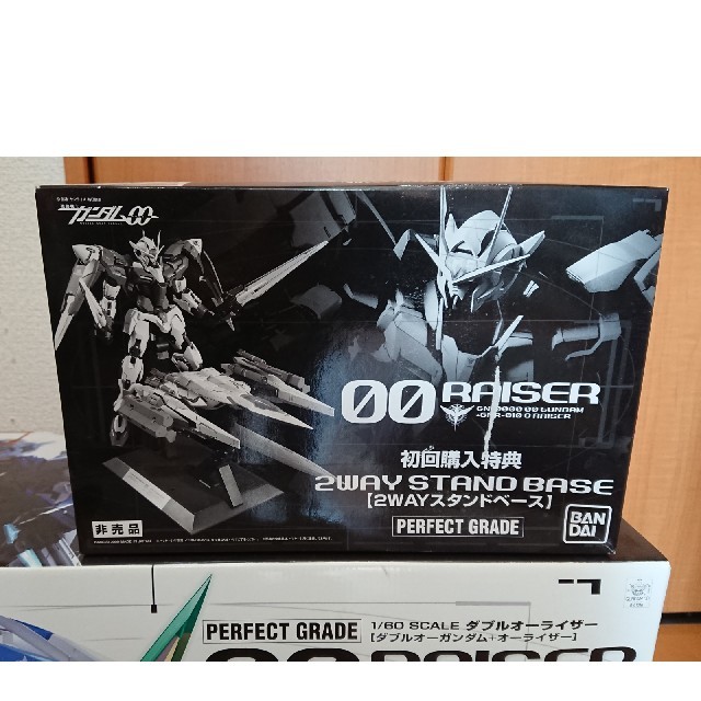 新品PG 1/60 ダブルオーライザー 初回購入特典2WAYスタンド 新品PG 1/60 ダブルオーライザー 初回購入特典2WAYスタンド