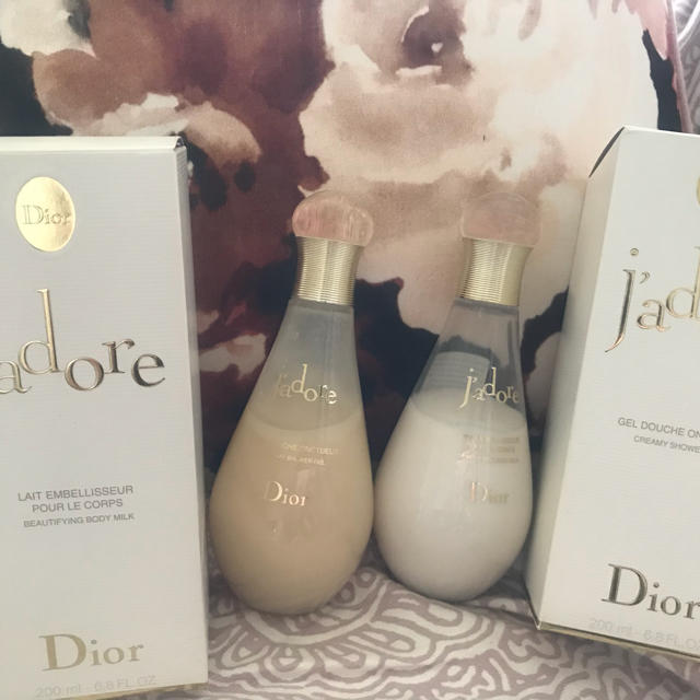 Christian Dior(クリスチャンディオール)のクリスチャンディオール ジャドール シャワージェル＆ボディミルク コスメ/美容のボディケア(ボディローション/ミルク)の商品写真