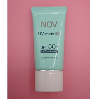 ノブ(NOV)の新品★NOVノブ★UVシールドEX
日焼け止めクリーム SPF50+ PA+++(日焼け止め/サンオイル)