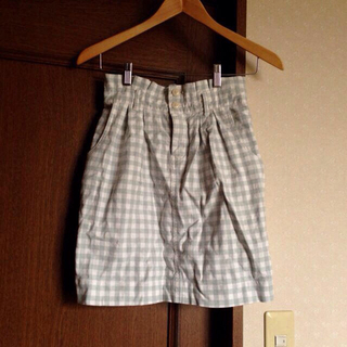 ダブルクローゼット(w closet)のギンガムチェックタイトスカート(ひざ丈スカート)