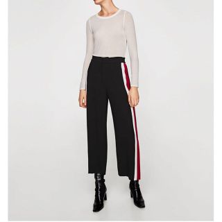 ザラ(ZARA)のzara ザラ サイドライン ワイドパンツ(その他)