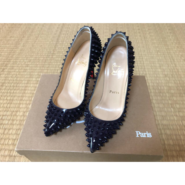 ハイヒール/パンプスChristian Louboutinスタッズパンプス35美品