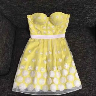 ベベ(BeBe)の新品 未使用／タグ付き★ bebe ミニ丈ワンピース(ミニワンピース)