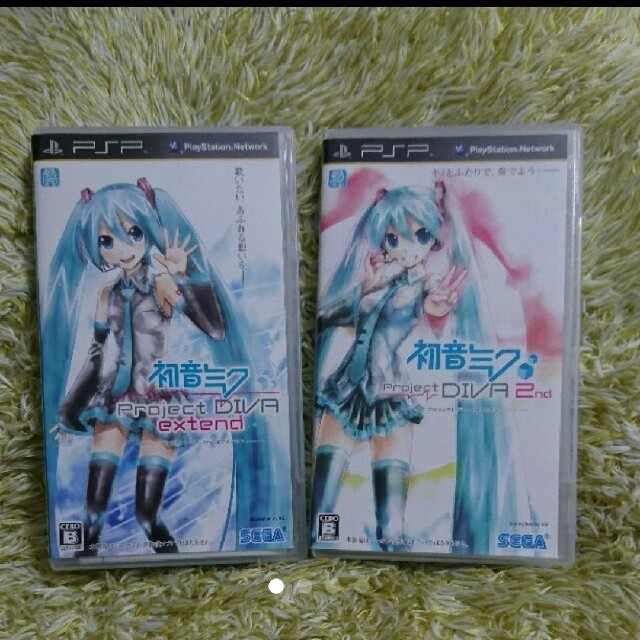 PlayStation Portable(プレイステーションポータブル)の初音ミクProject DIVA 2nd & extend エンタメ/ホビーのゲームソフト/ゲーム機本体(家庭用ゲームソフト)の商品写真