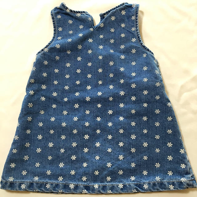 【ぱんだ様専用出品】花柄デニムワンピース キッズ/ベビー/マタニティのキッズ服女の子用(90cm~)(ワンピース)の商品写真