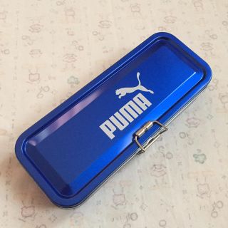 プーマ(PUMA)のPUMA★缶ペンケース（凹みあり）(ペンケース/筆箱)