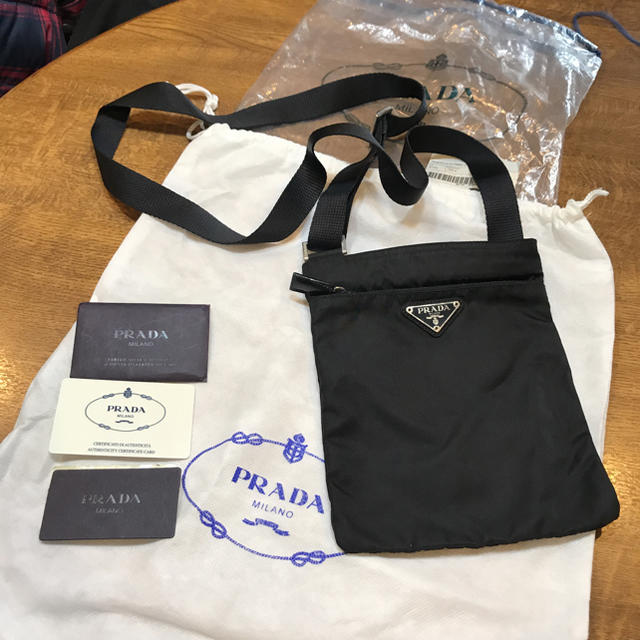 PRADA ポシェット