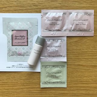 ジルスチュアート(JILLSTUART)のジルスチュアート ルースインリキッド 2ml トーンアップベース01.02.03(ファンデーション)