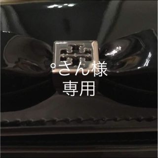 トリーバーチ(Tory Burch)の新品同様‼️Tory Burchカードケース・名刺入れ✨期間限定SALE(名刺入れ/定期入れ)