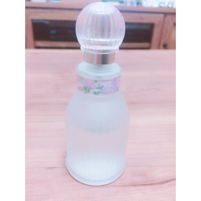 SHISEIDO (資生堂)(シセイドウ)の【箱なし】資生堂 ばら園 香水 50ml コスメ/美容の香水(香水(女性用))の商品写真