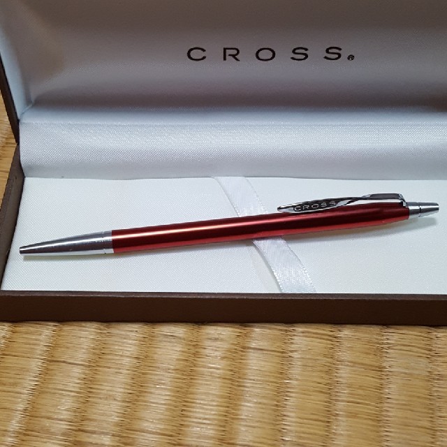 CROSS(クロス)のCROSS クロス ボールペン クラシック 細身 ボディ 赤 インテリア/住まい/日用品の文房具(ペン/マーカー)の商品写真