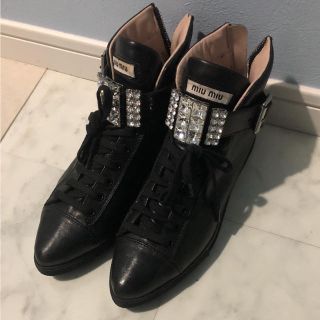 ミュウミュウ(miumiu)のmiumiu スニーカー(スニーカー)