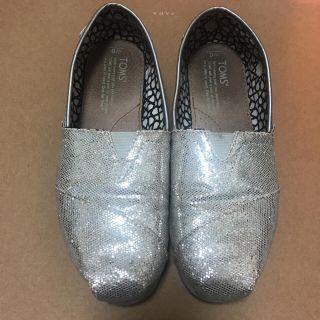 トムズ(TOMS)のTOMS スリッポン シルバー(スリッポン/モカシン)