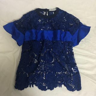 アリスアンドオリビア(Alice+Olivia)の値下げ！☆美品☆スリーフロアーのレースブラウス(シャツ/ブラウス(半袖/袖なし))