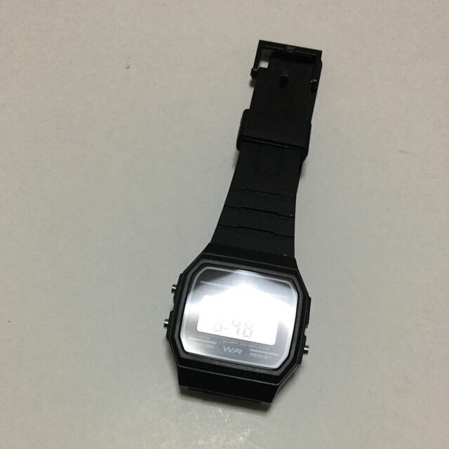 ☆値下げ☆VOLGA 腕時計 メンズの時計(腕時計(デジタル))の商品写真