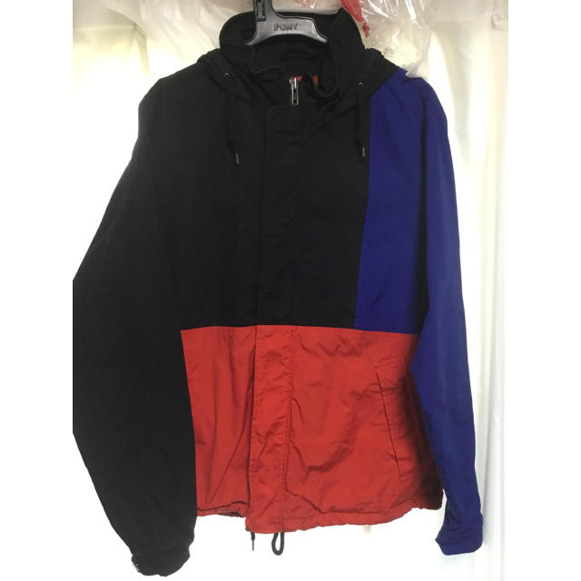 supreme マウンテンパーカー supreme マウンテンパーカー