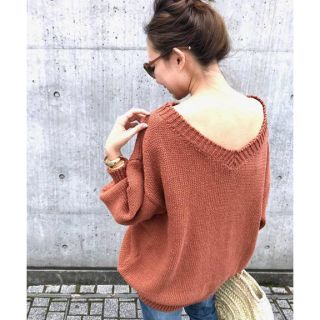 ドゥーズィエムクラス(DEUXIEME CLASSE)のタグ付き新品♡TWINS FLORENCE ツインズフローレンス V KNIT(ニット/セーター)