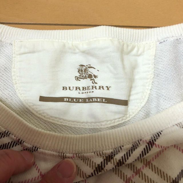 BURBERRY BLUE LABEL(バーバリーブルーレーベル)の専用  値下げ  バーバリー ブルーレーベル トレーナー レディースのトップス(トレーナー/スウェット)の商品写真