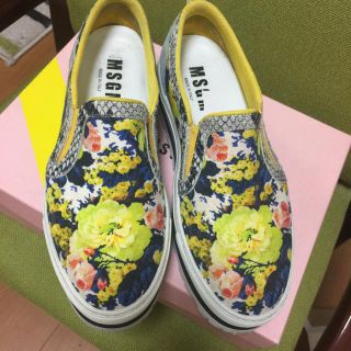 エムエスジイエム(MSGM)のMSGMフラワー厚底スリッポンスニーカー シューズ39(スリッポン/モカシン)