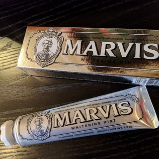 MARVIS(85ml)☆増量タイプ☆キシリトールプラス　マービス　マーヴィス(歯磨き粉)