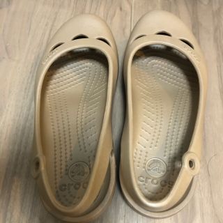 クロックス(crocs)のぐっち様専用（4月27日まで）クロックス バックストラップサンダル(サンダル)