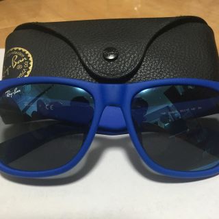 レイバン(Ray-Ban)の【レイバン】サングラス ブルーカラー  ＜新品同様＞(サングラス/メガネ)