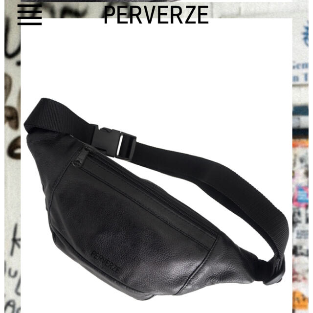 perverze Vintage Leather Body Bag blackの通販 by yuu's shop｜ラクマ