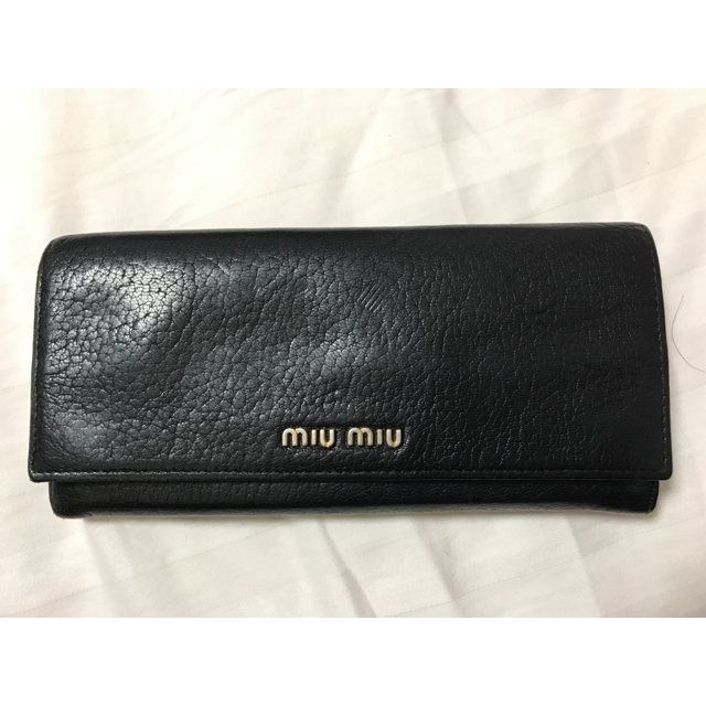 miumiu(ミュウミュウ)のmiumiu*ブラック長財布(箱付) レディースのファッション小物(財布)の商品写真