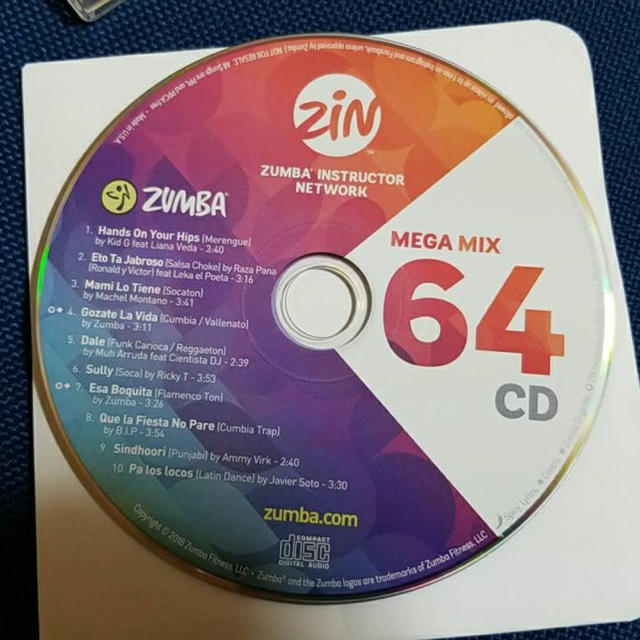 Zumba(ズンバ)のZUMBA Megamix 64 エンタメ/ホビーのDVD/ブルーレイ(スポーツ/フィットネス)の商品写真