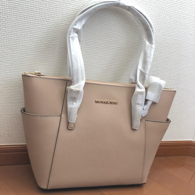 Michael Kors(マイケルコース)のマイケルコース トートバッグ A4 レディースのバッグ(トートバッグ)の商品写真