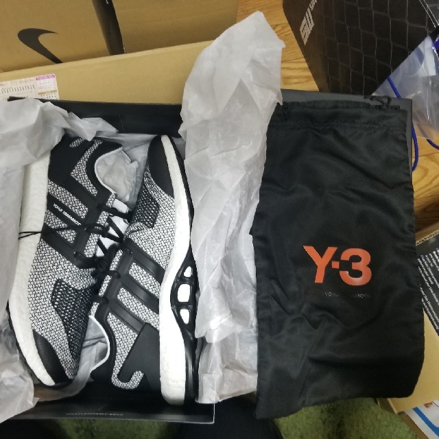 Y-3(ワイスリー)の28.5cm Y-3 プュアブースト メンズの靴/シューズ(スニーカー)の商品写真