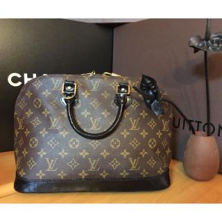 ルイヴィトン(LOUIS VUITTON)の本物 ルイヴィトン アルマ  カスタム (ハンドバッグ)