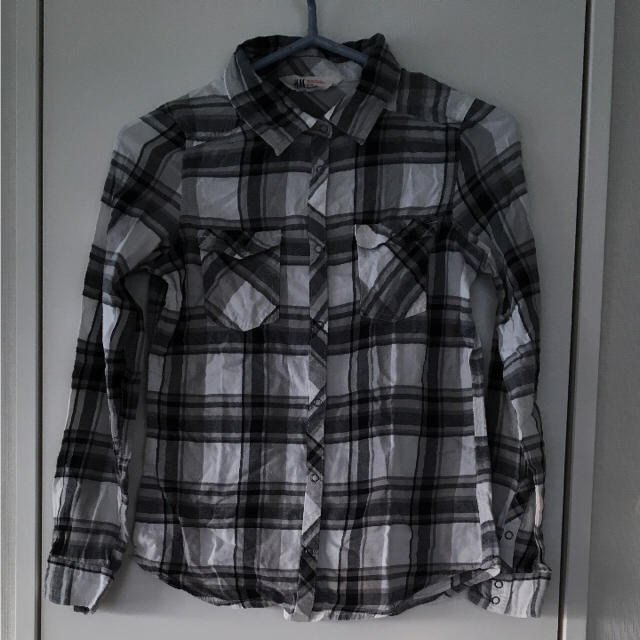 H&M(エイチアンドエム)のチェックシャツ  H&M キッズ/ベビー/マタニティのキッズ服女の子用(90cm~)(ブラウス)の商品写真