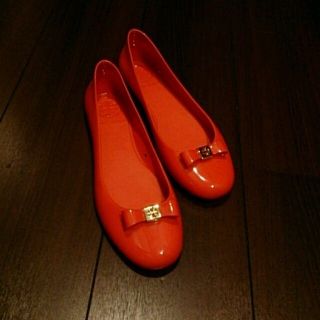 Tory Burch(ハイヒール/パンプス ・ オレンジ/橙色系)のフリマ Tory Burch(ハイヒール/パンプス ・ オレンジ/橙色系)のフリマ