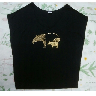 エボニーアイボリー(Ebonyivory)のブラックTシャツ(Tシャツ(半袖/袖なし))