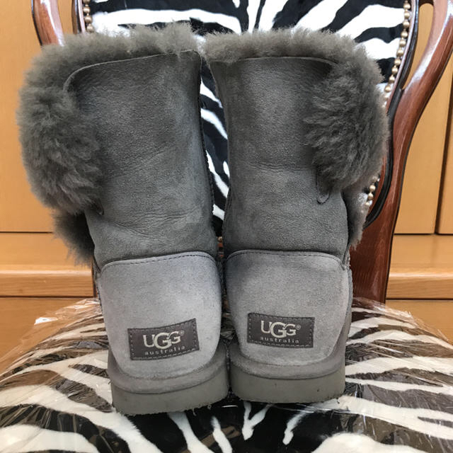 UGG(アグ)のアグ グレー ムートンブーツ 7 38 24 レディースの靴/シューズ(ブーツ)の商品写真