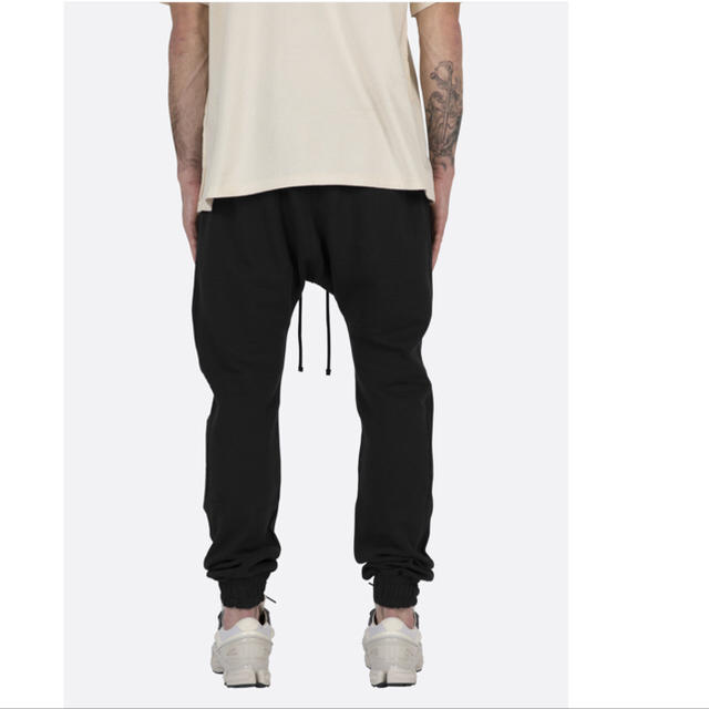 FEAR OF GOD(フィアオブゴッド)のmnml TRAINING SWEATPANTS - BLACK メンズのパンツ(その他)の商品写真