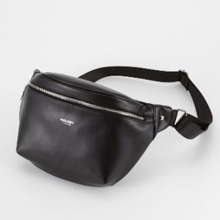 即完売品！MOUSSY waist&shoulder BAG！ボディバッグsly