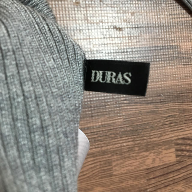 DURAS(デュラス)のDURAS グレー セーター レディースのトップス(ニット/セーター)の商品写真