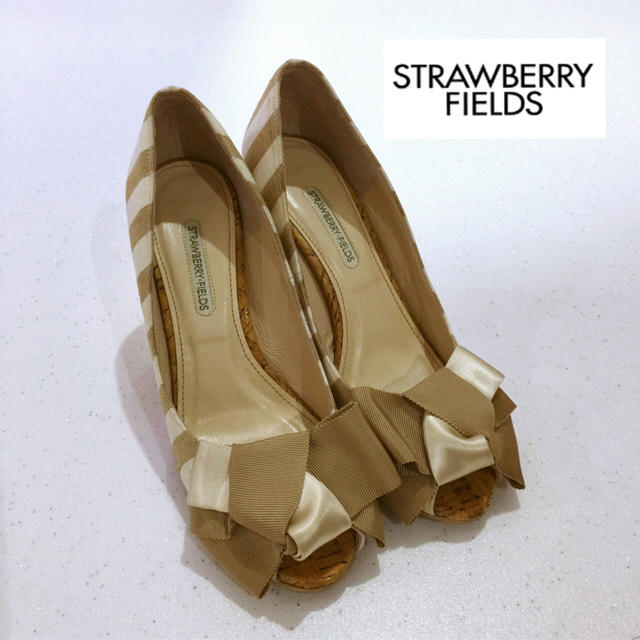 STRAWBERRY-FIELDS(ストロベリーフィールズ)のストロベリーフィールズ ◆ 日本製 ウエッジソール パンプス レディースの靴/シューズ(ハイヒール/パンプス)の商品写真