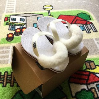 アグ(UGG)のUGG サンダル(サンダル)