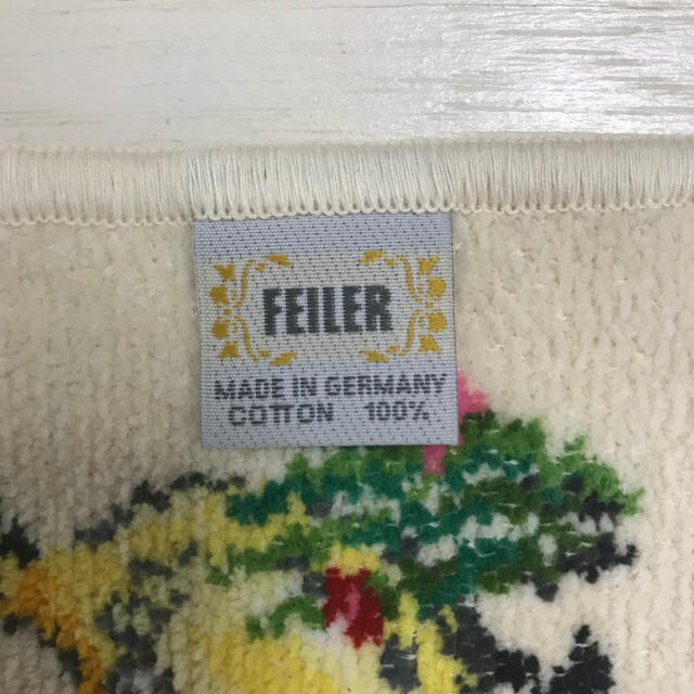 FEILER(フェイラー)のFEILER ピオピオスタイ ファイラー ひよこ よだれかけ キッズ/ベビー/マタニティのこども用ファッション小物(ベビースタイ/よだれかけ)の商品写真