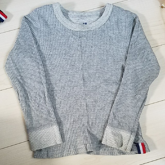 Right-on(ライトオン)のロンT　110cm　2点セット キッズ/ベビー/マタニティのキッズ服男の子用(90cm~)(Tシャツ/カットソー)の商品写真